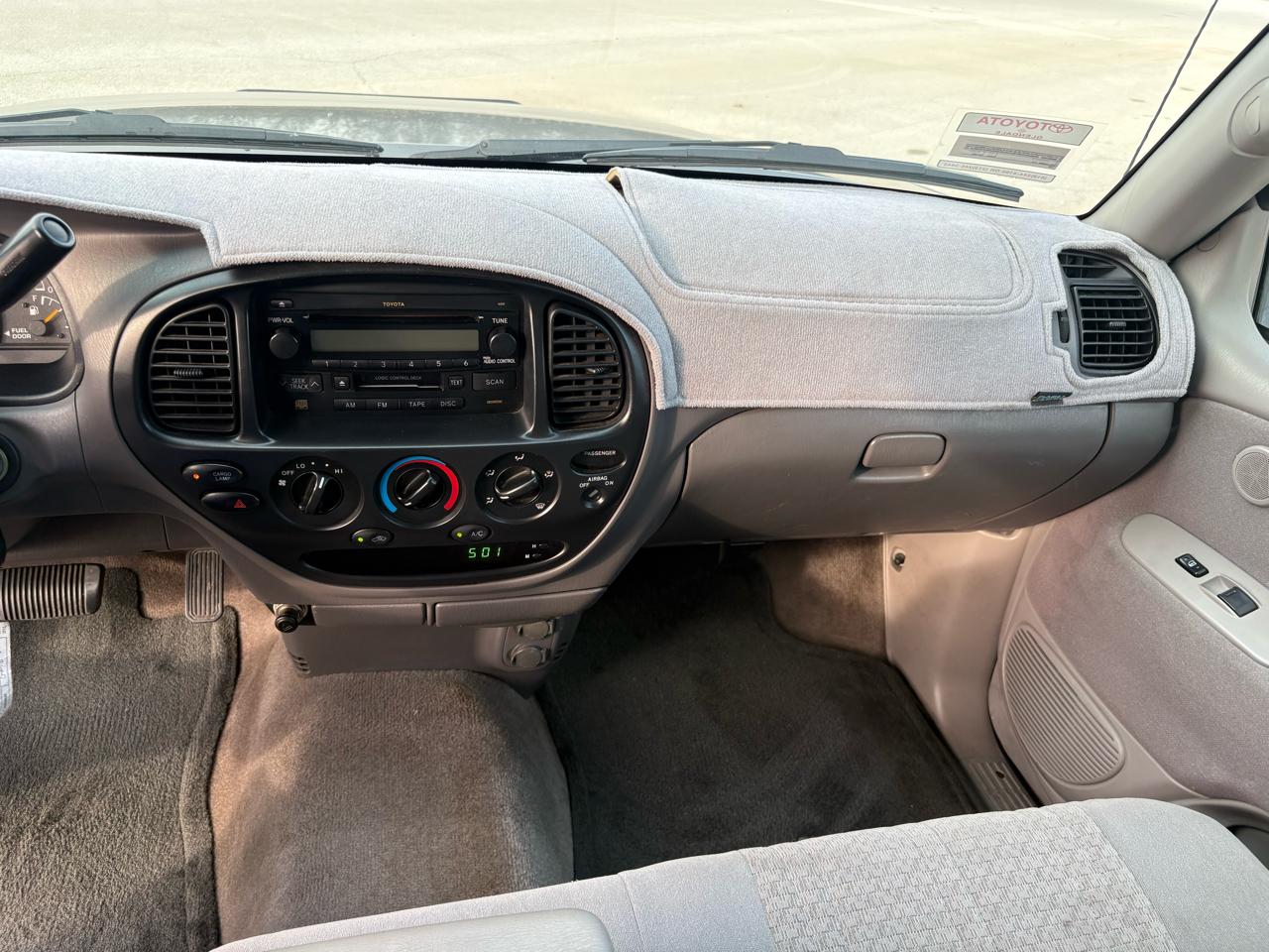 Toyota Tundra AccessCab V8 SR5 (Natl) 2004