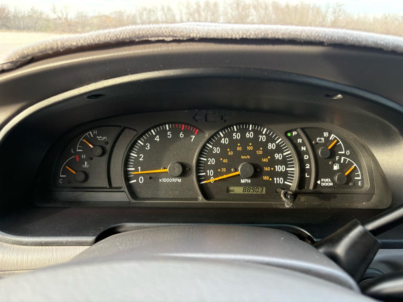 Toyota Tundra AccessCab V8 SR5 (Natl) 2004