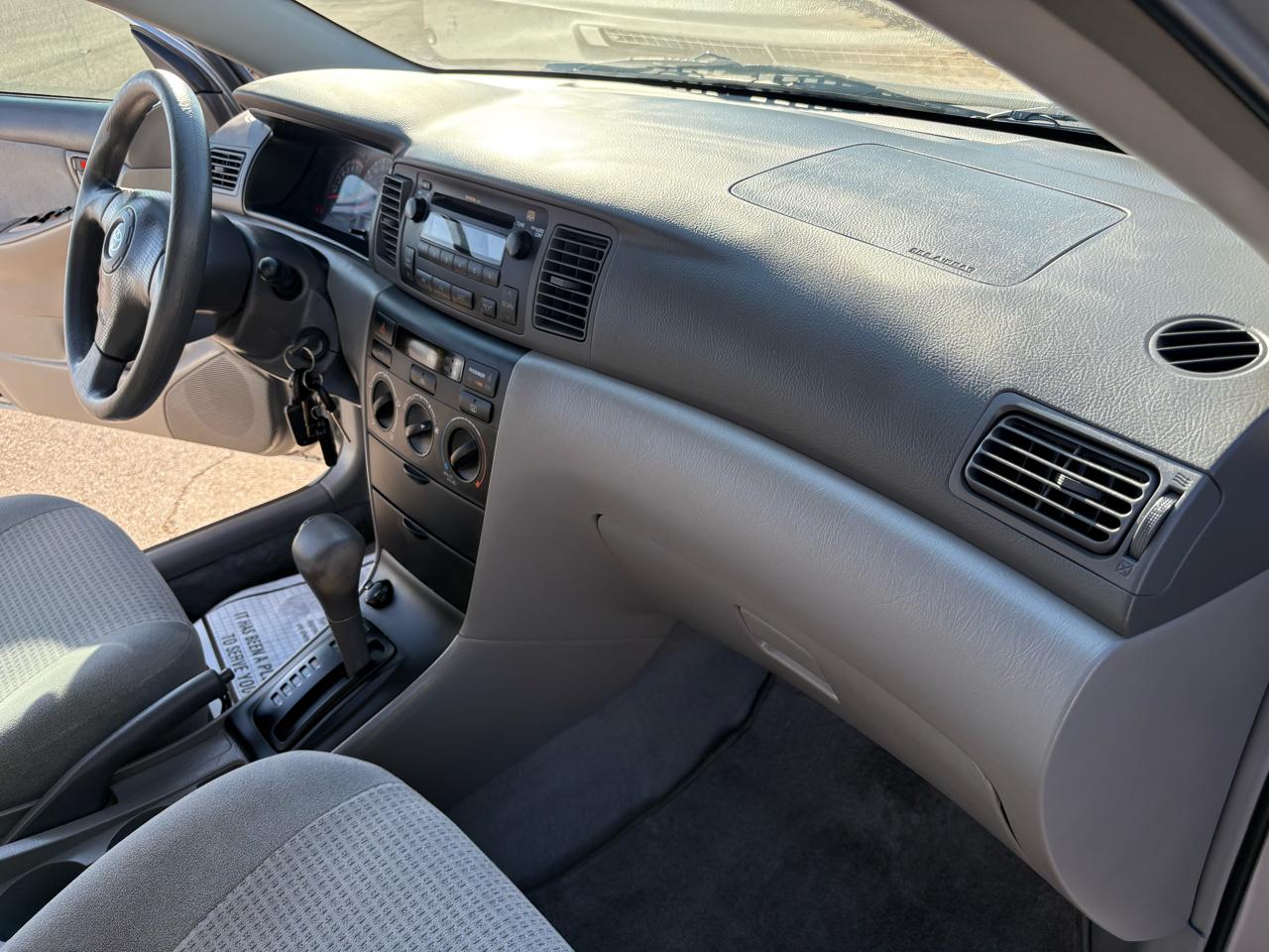 Toyota Corolla  2007