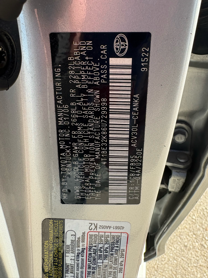 Toyota Camry 4dr Sdn LE Auto (Natl) 2006