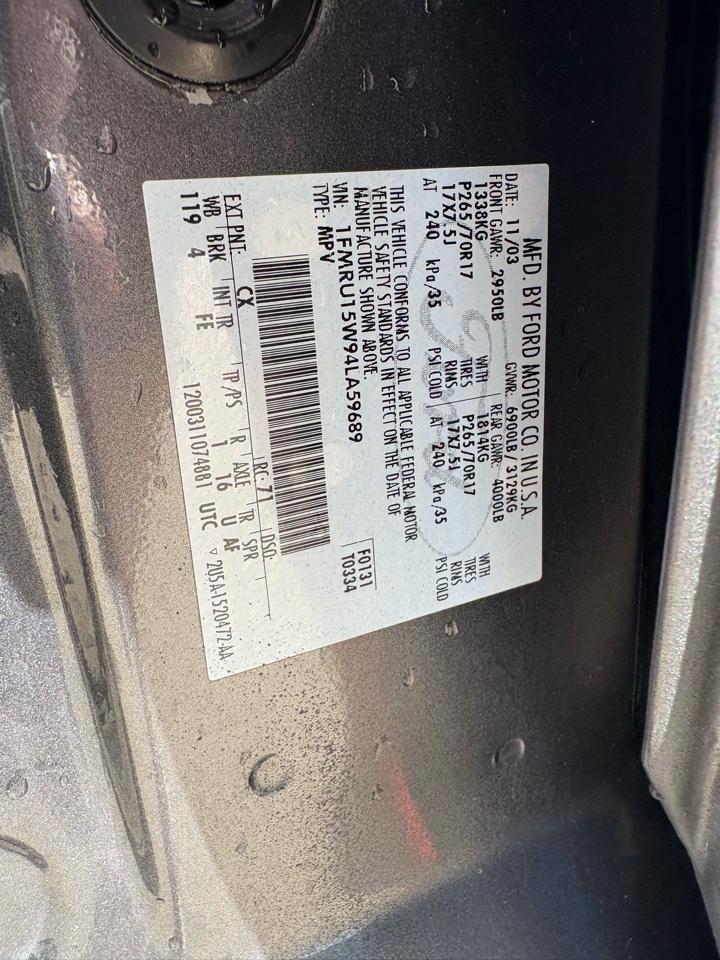 Ford Expedition  2004