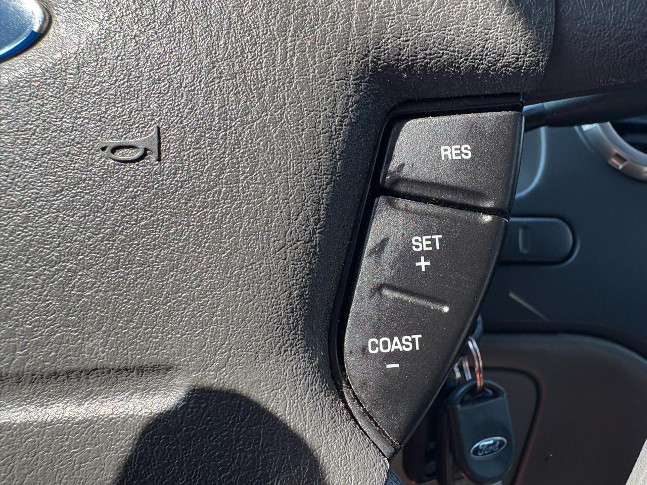 Ford Expedition  2004