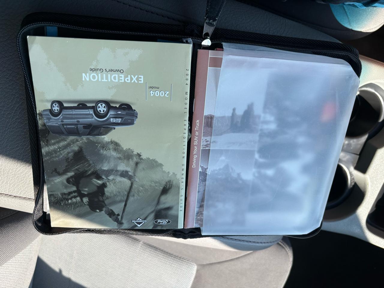 Ford Expedition  2004