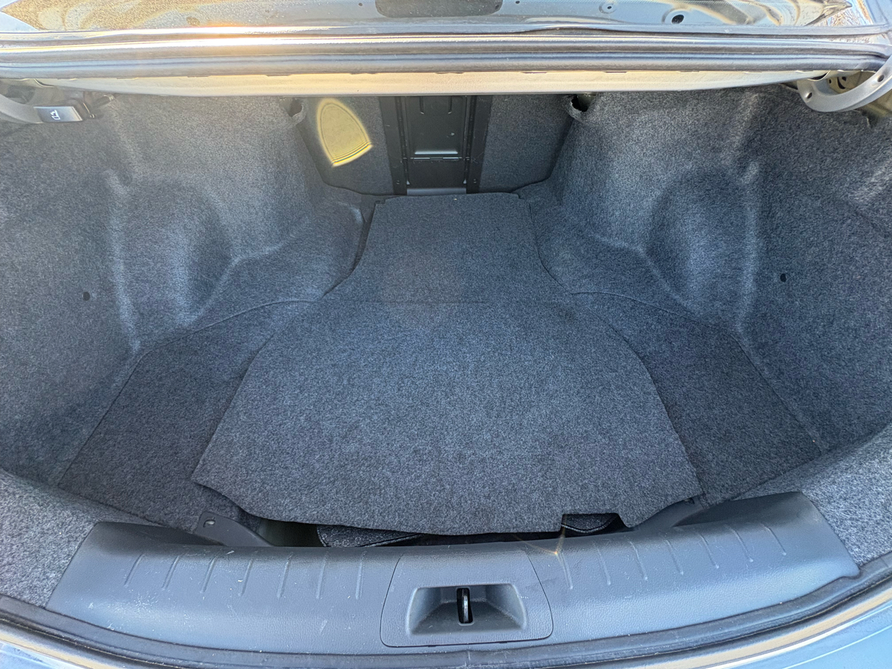 Honda Accord Sdn 4dr I4 Auto LX 2012