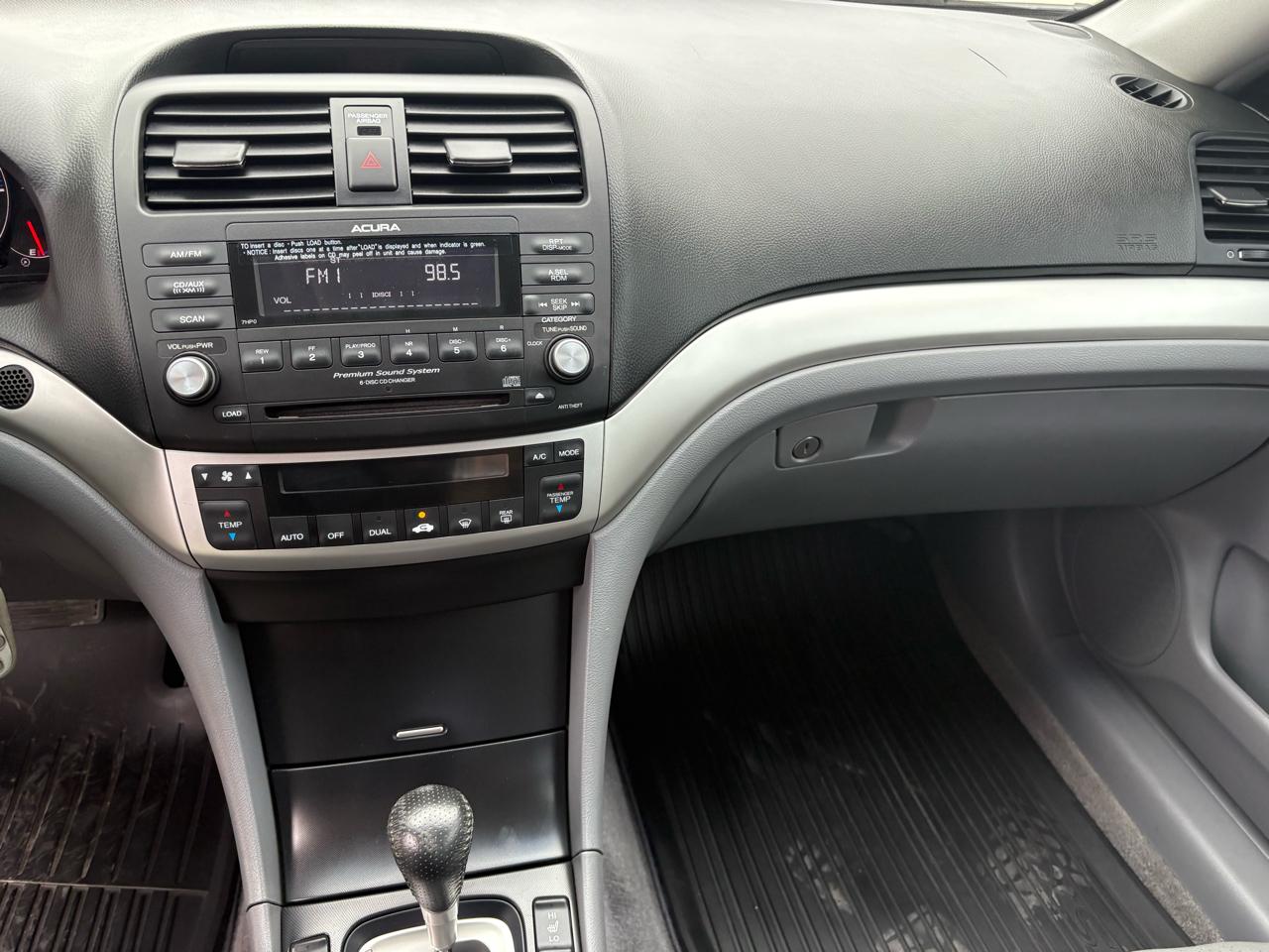 Acura TSX 4dr Sdn Auto 2008