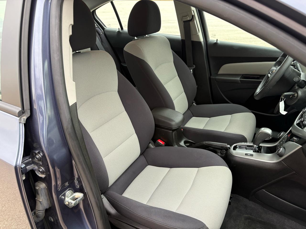 Chevrolet Cruze 4dr Sdn Auto LS 2014