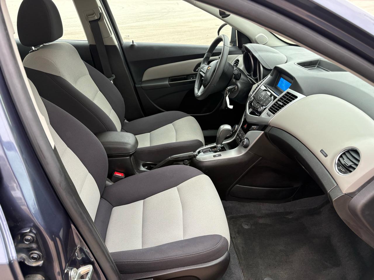 Chevrolet Cruze 4dr Sdn Auto LS 2014