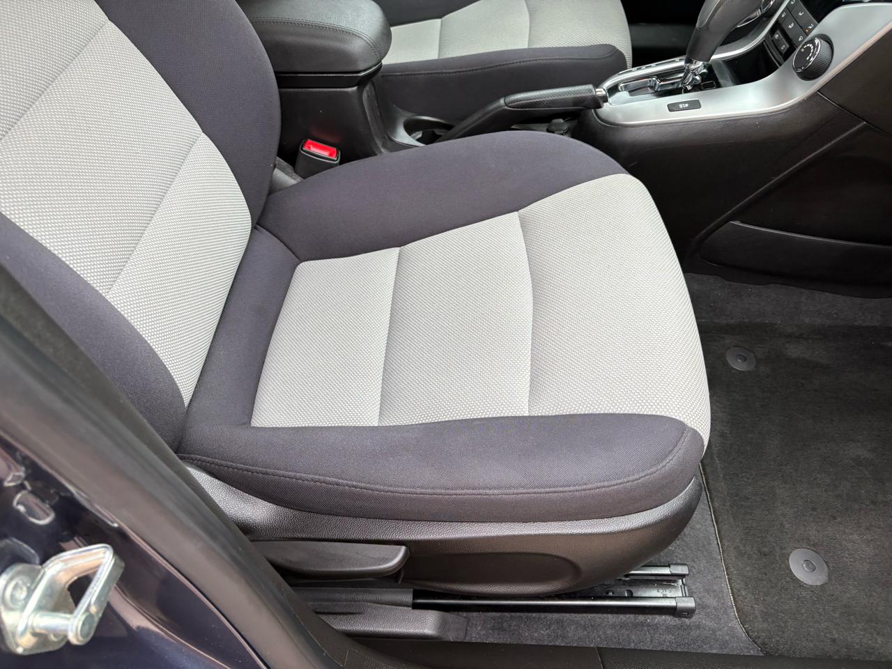 Chevrolet Cruze 4dr Sdn Auto LS 2014