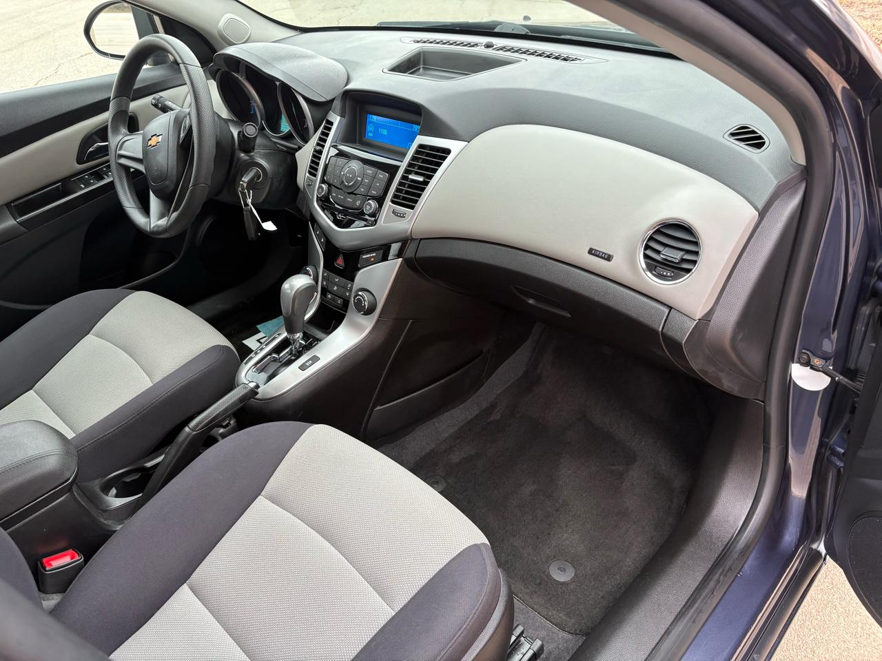 Chevrolet Cruze 4dr Sdn Auto LS 2014