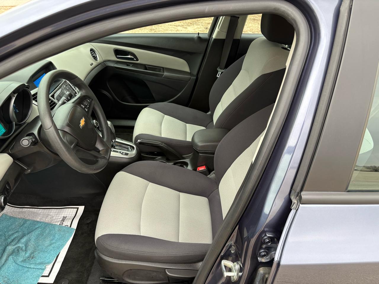 Chevrolet Cruze 4dr Sdn Auto LS 2014