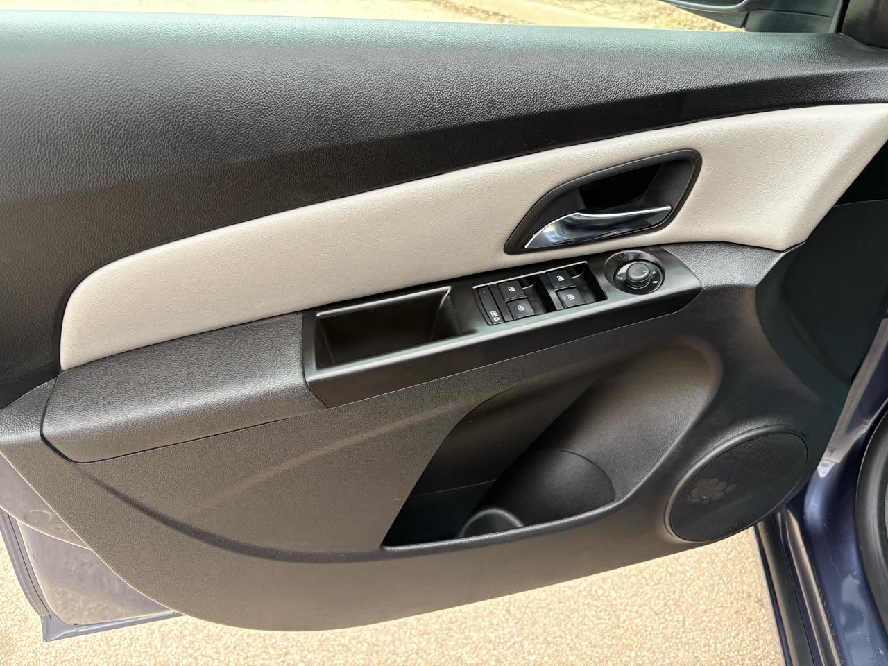 Chevrolet Cruze 4dr Sdn Auto LS 2014