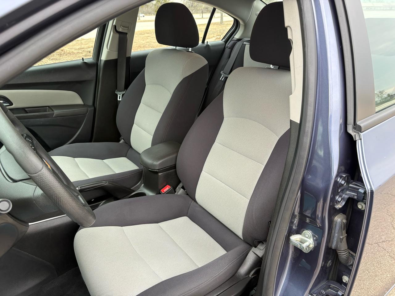 Chevrolet Cruze 4dr Sdn Auto LS 2014