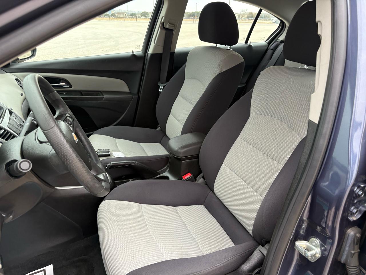 Chevrolet Cruze 4dr Sdn Auto LS 2014