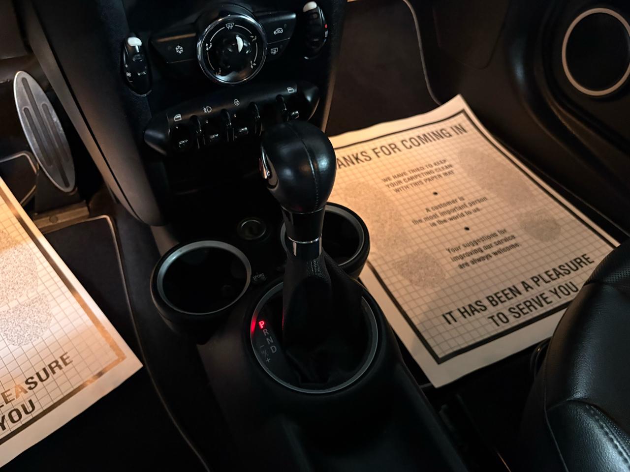 MINI Cooper Hardtop  2012