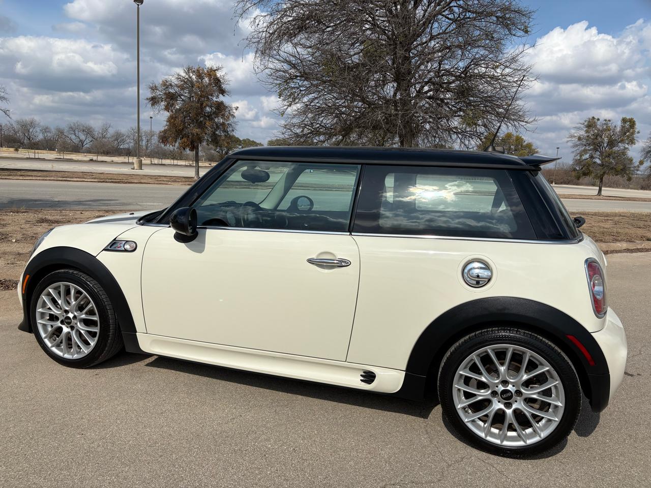 MINI Cooper Hardtop  2012