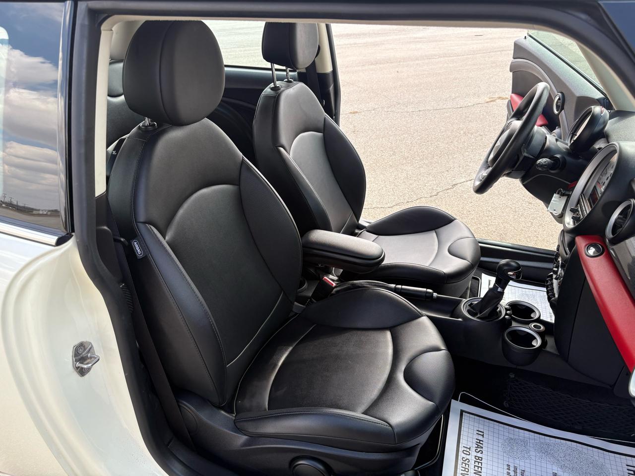 MINI Cooper Hardtop  2012