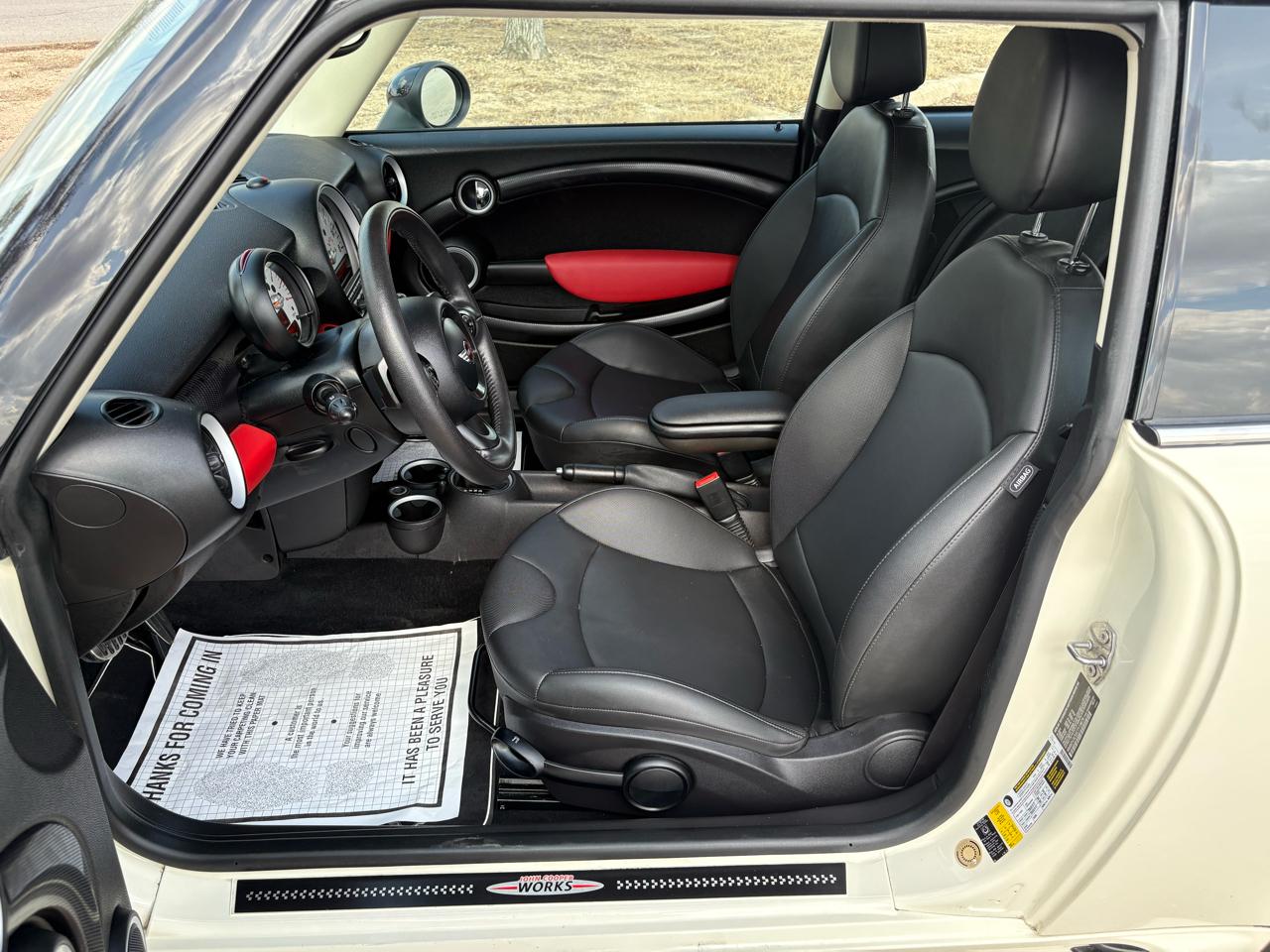 MINI Cooper Hardtop  2012