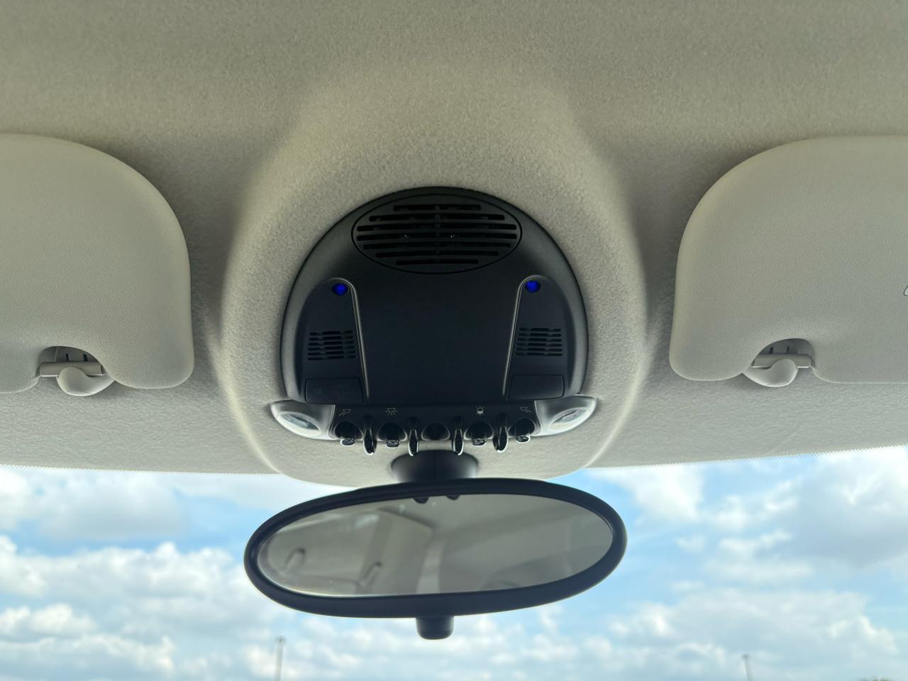 MINI Cooper Hardtop  2012