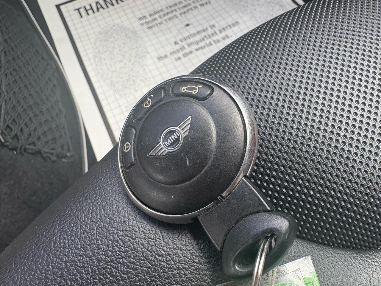 MINI Cooper Hardtop  2012