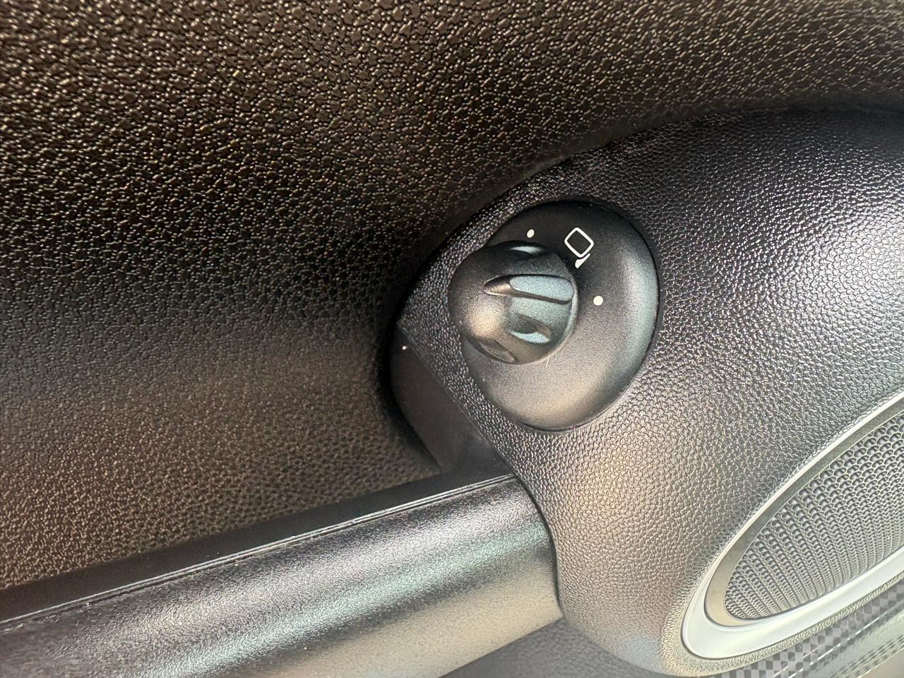 MINI Cooper Hardtop  2012