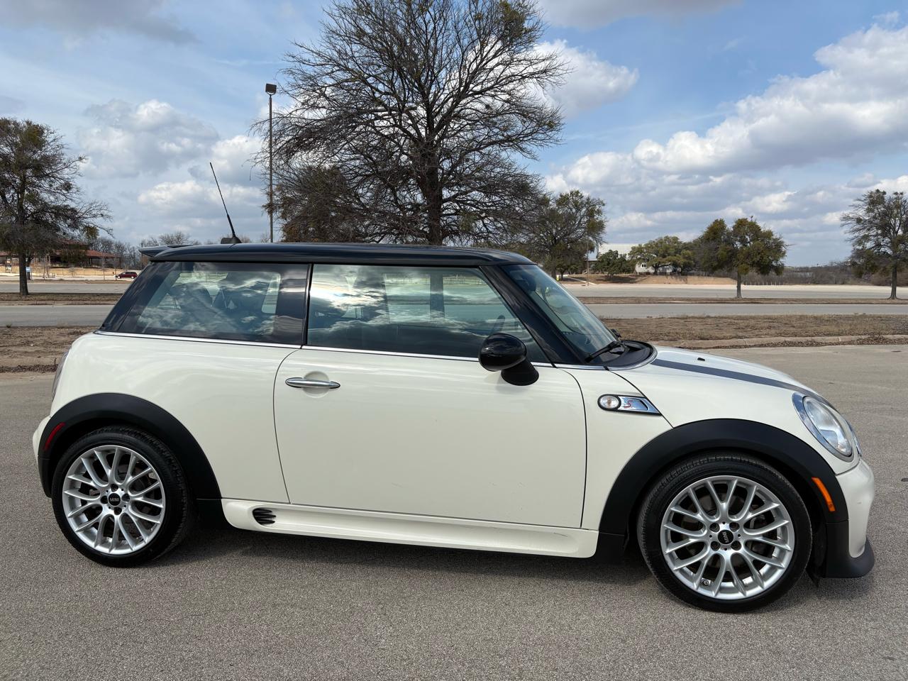 MINI Cooper Hardtop  2012