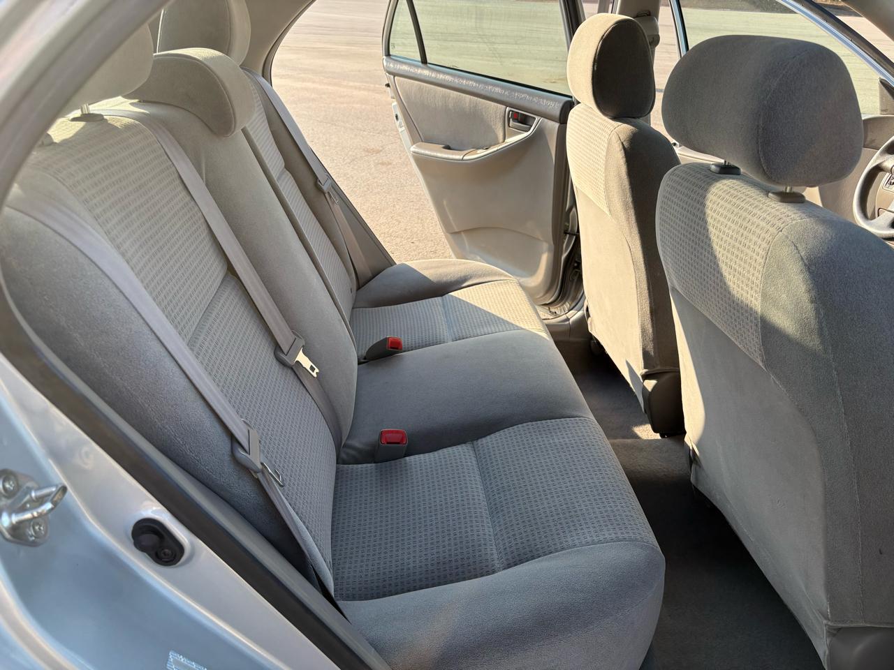 Toyota Corolla 4dr Sdn Auto CE (Natl) 2007