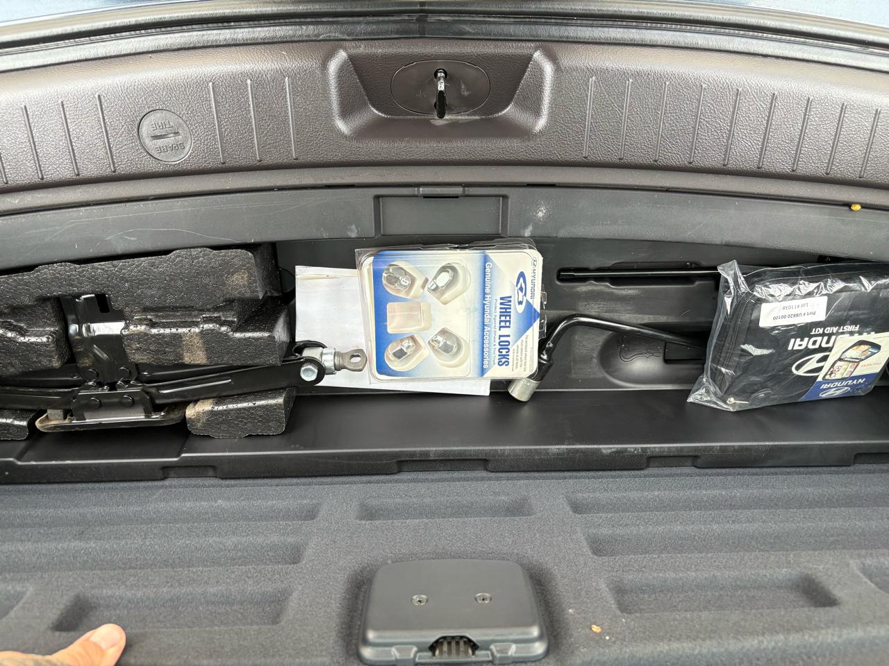 Hyundai Santa Fe AWD 4dr V6 Auto Limited 2011