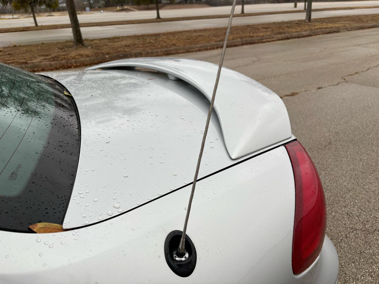 Ford Taurus 4dr Sdn SES Deluxe 2002