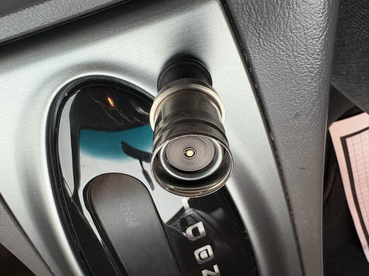 Ford Taurus 4dr Sdn SES Deluxe 2002