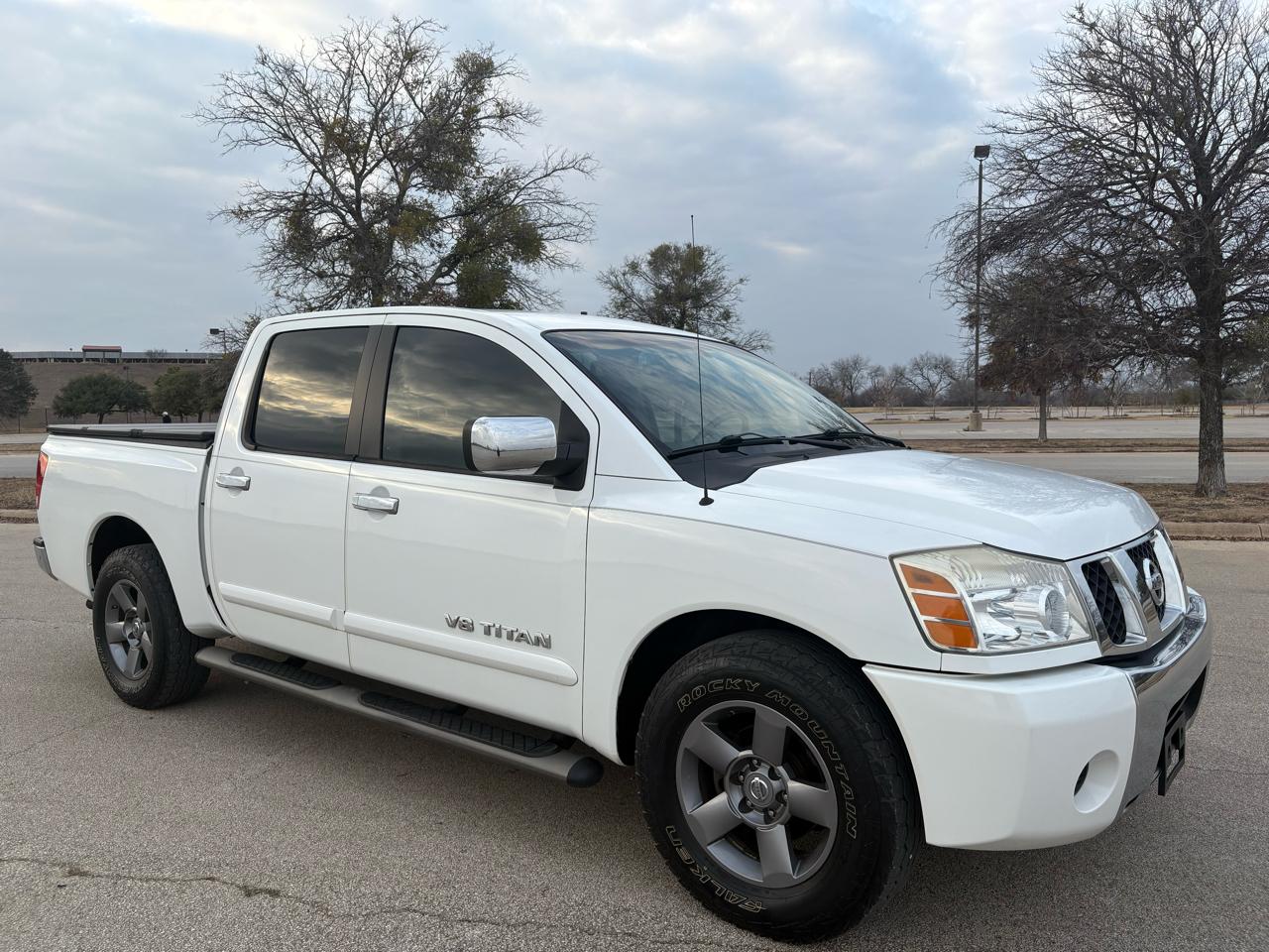 Nissan Titan SE Crew Cab 2WD 2005