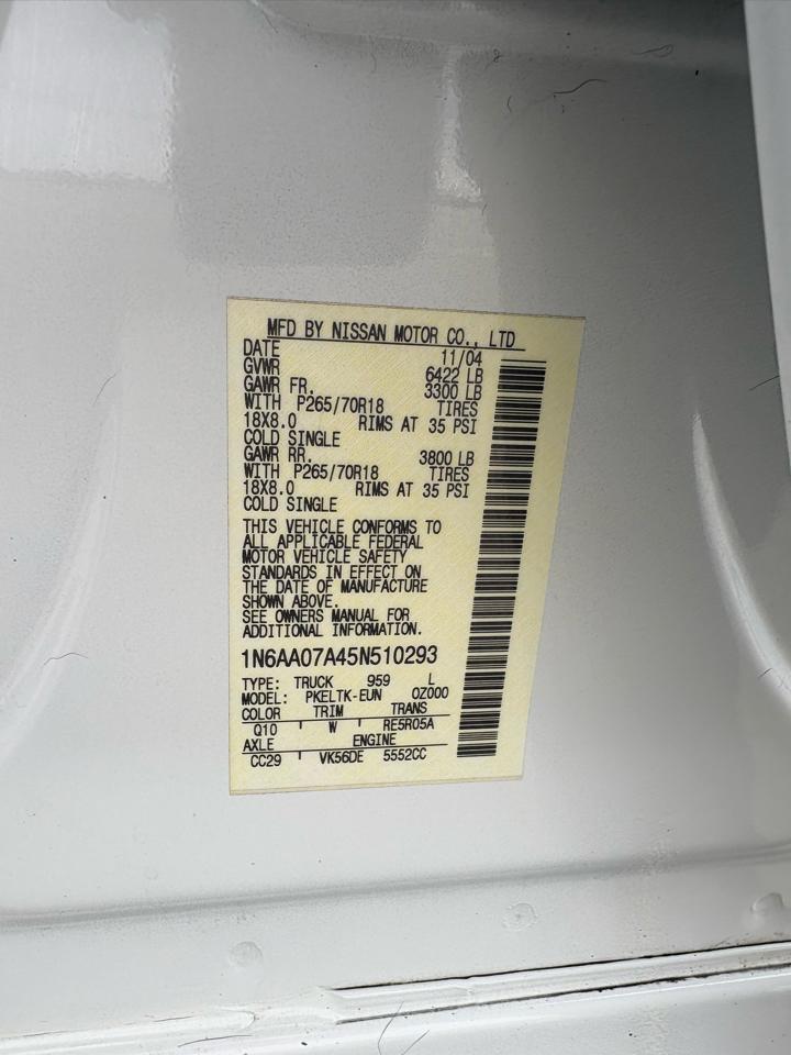 Nissan Titan SE Crew Cab 2WD 2005