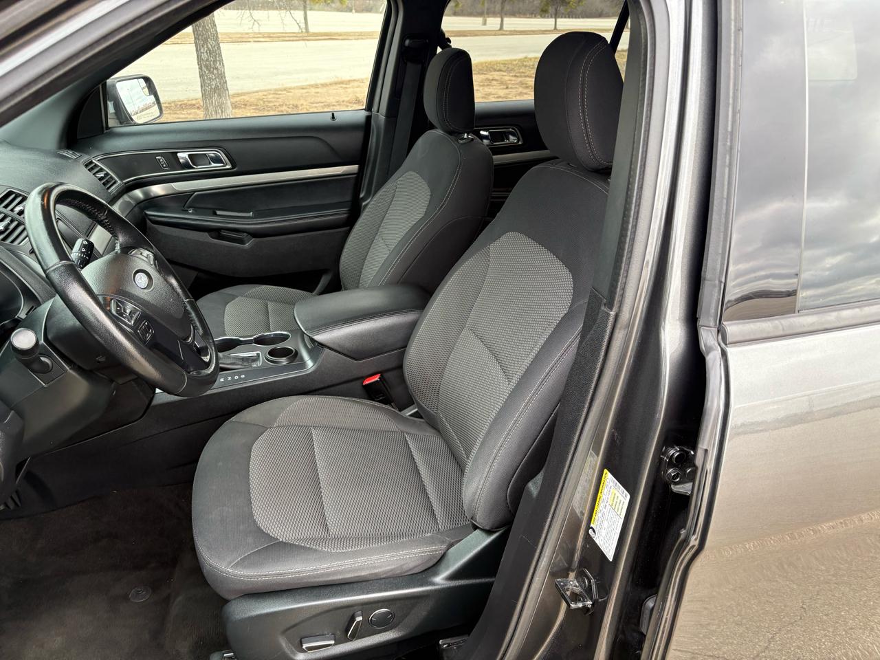 Ford Explorer XLT FWD 2018