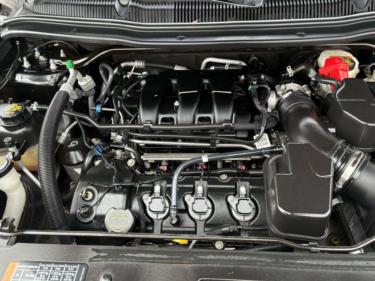 Ford Explorer XLT FWD 2018