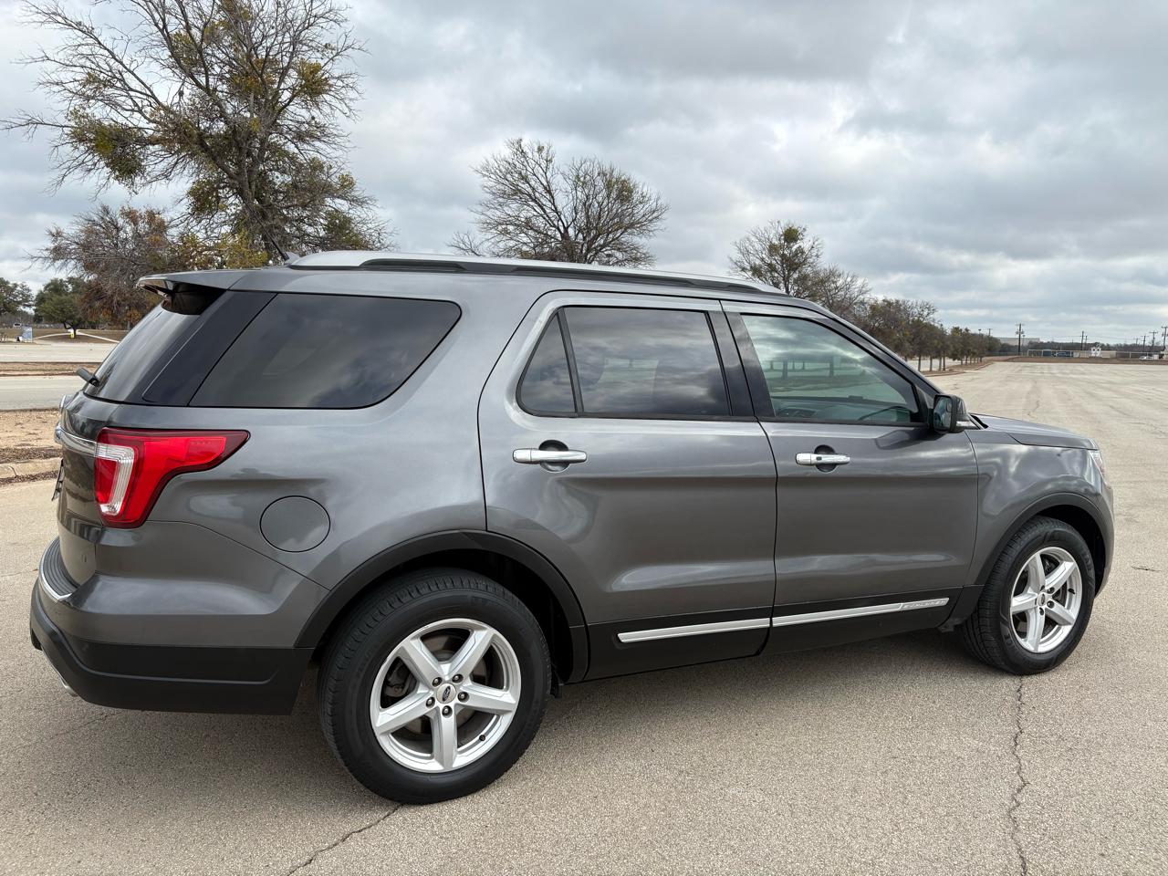 Ford Explorer XLT FWD 2018