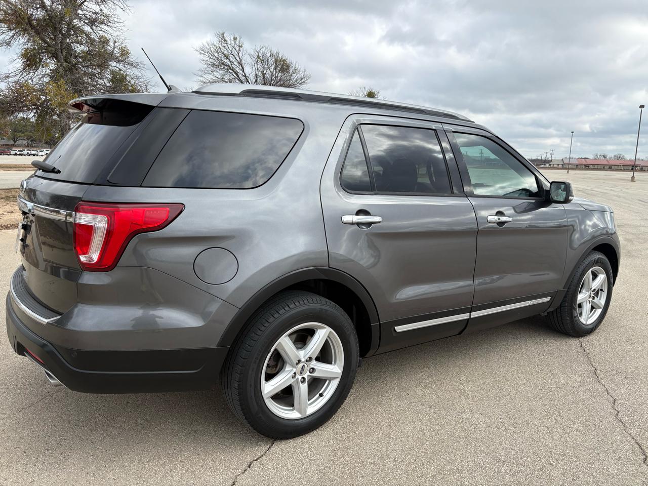 Ford Explorer XLT FWD 2018