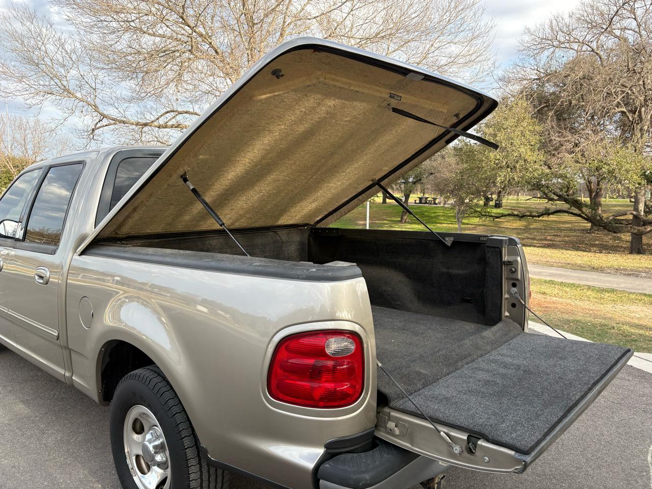 Ford F-150 SuperCrew  2001