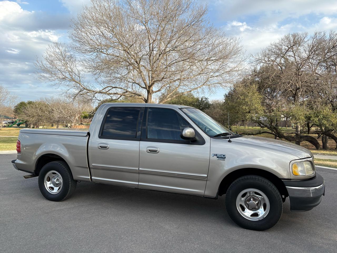 Ford F-150 SuperCrew  2001