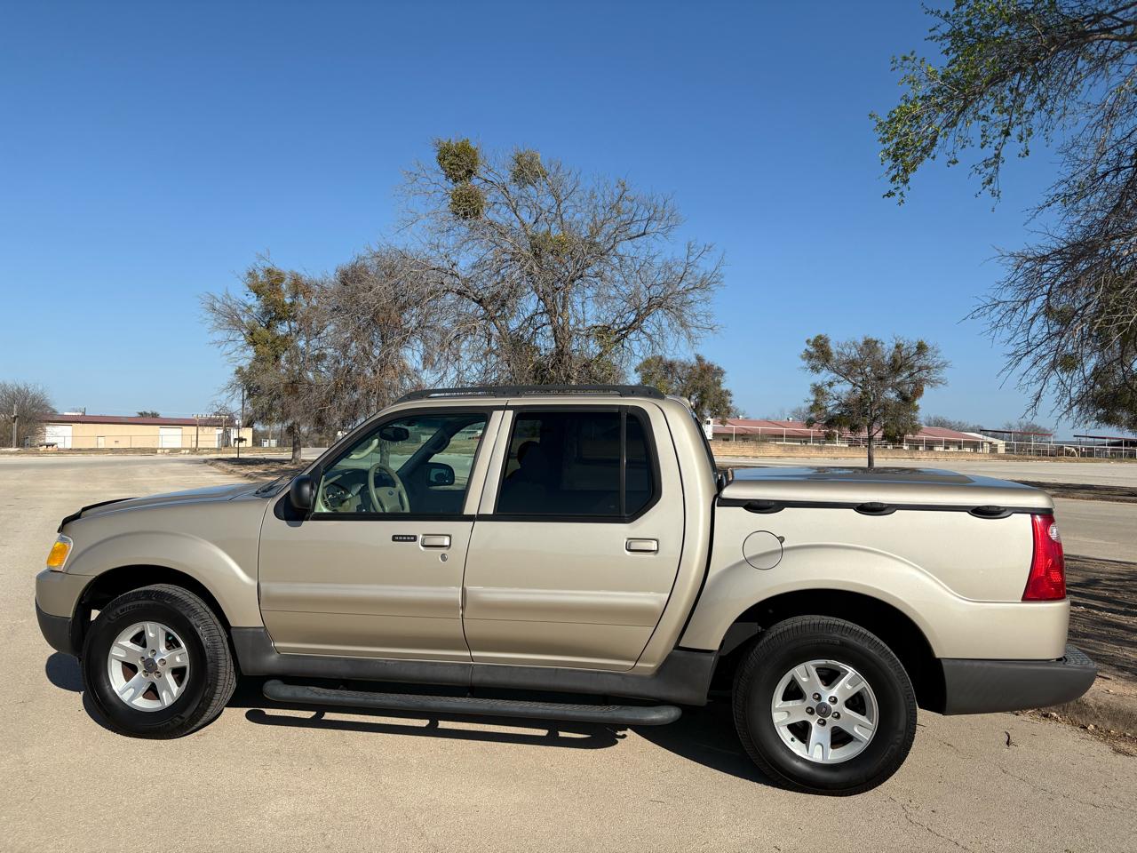 Ford Explorer Sport Trac  2005