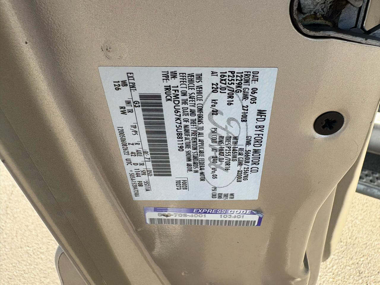 Ford Explorer Sport Trac  2005