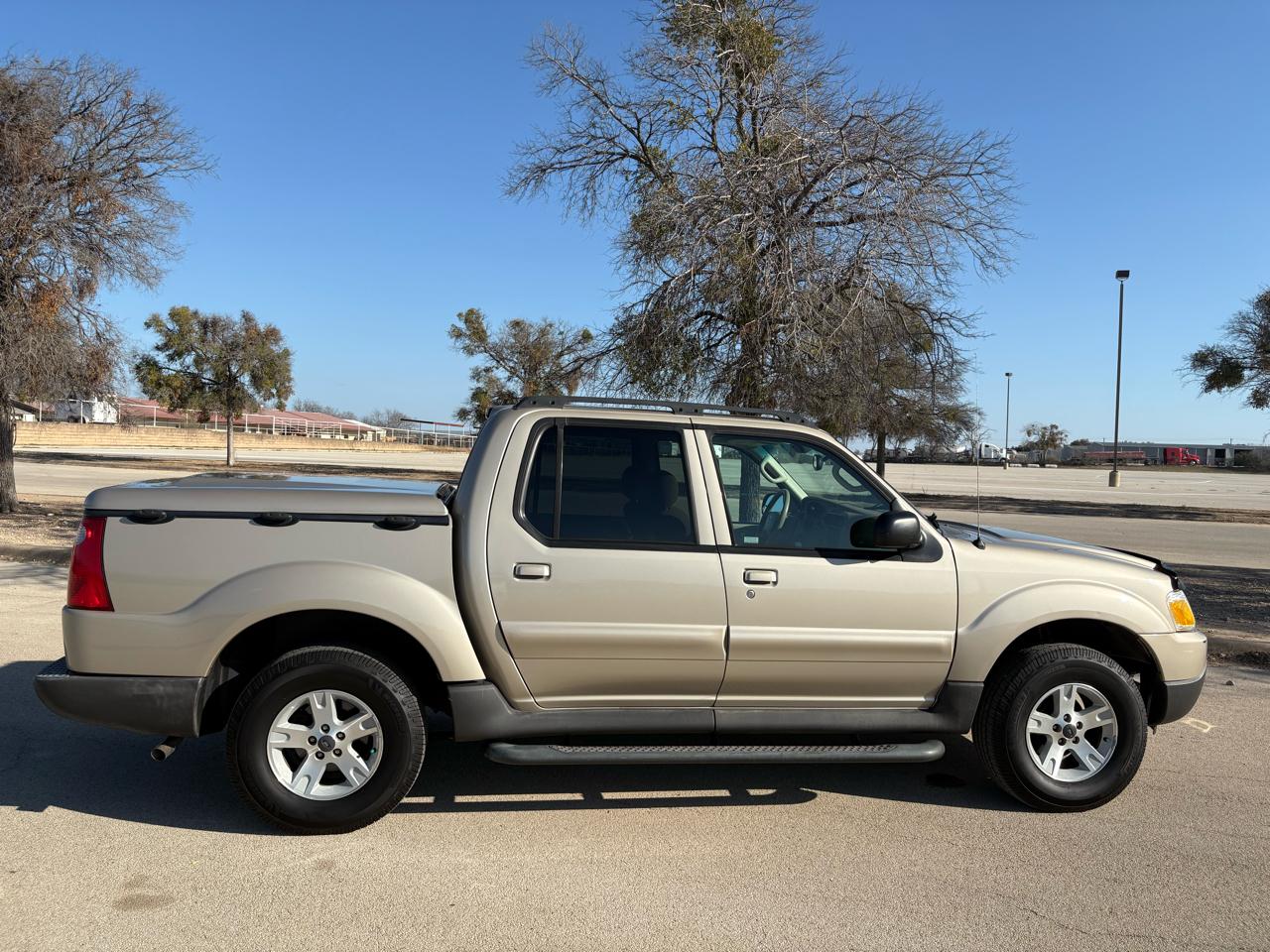 Ford Explorer Sport Trac  2005