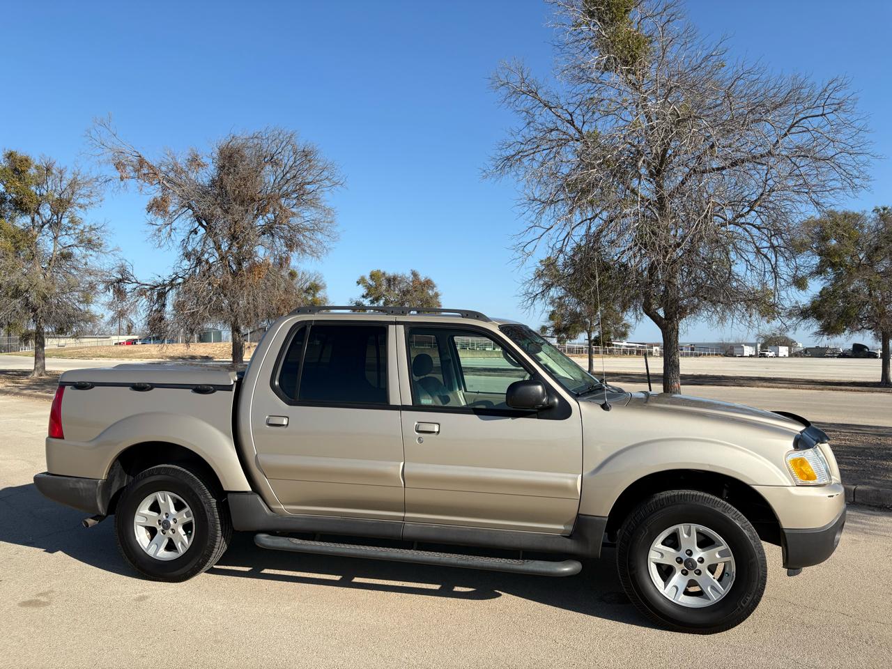 Ford Explorer Sport Trac  2005
