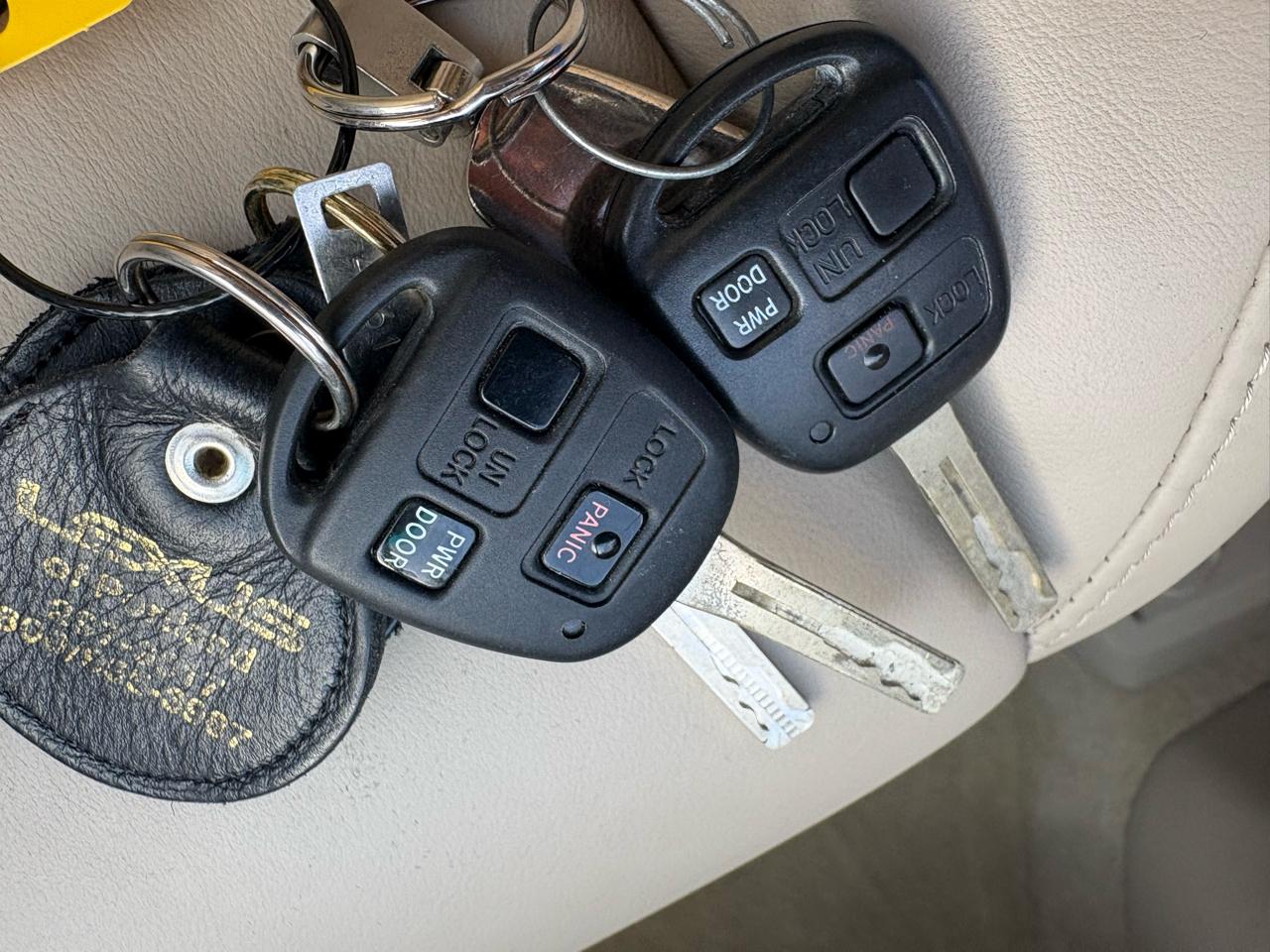 Lexus RX 330 4dr SUV AWD 2004