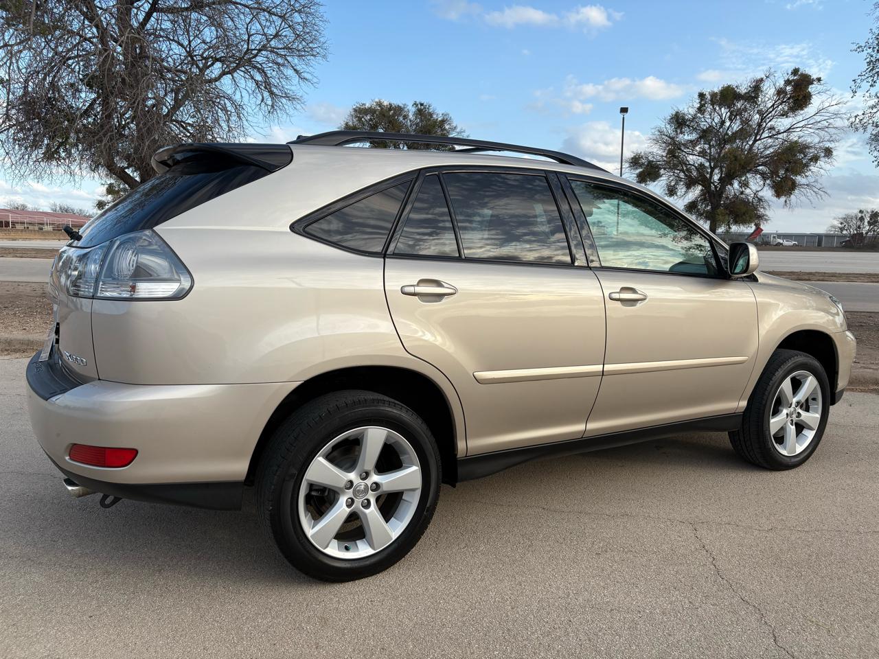 Lexus RX 330 4dr SUV AWD 2004