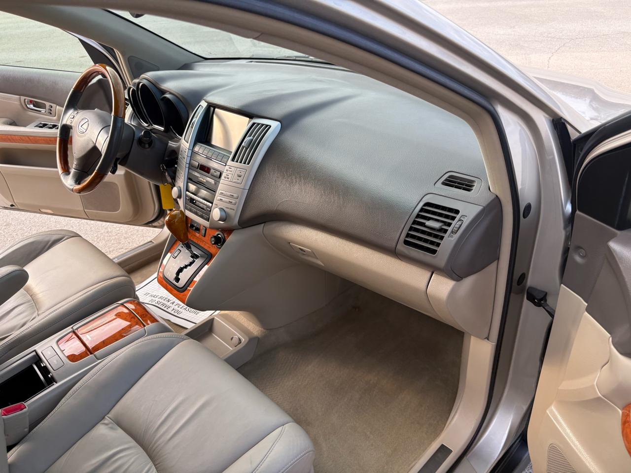 Lexus RX 330 4dr SUV AWD 2004