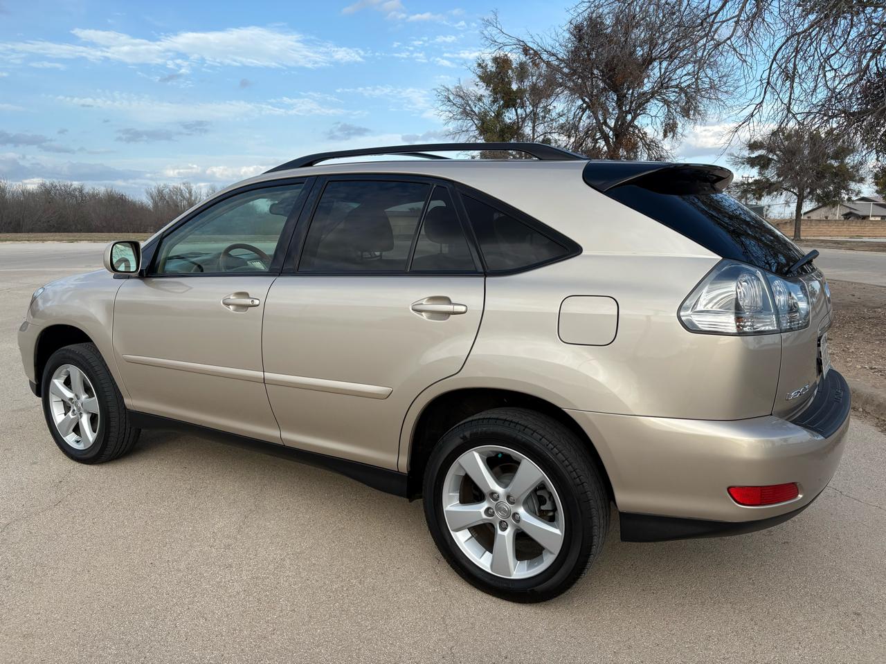 Lexus RX 330 4dr SUV AWD 2004