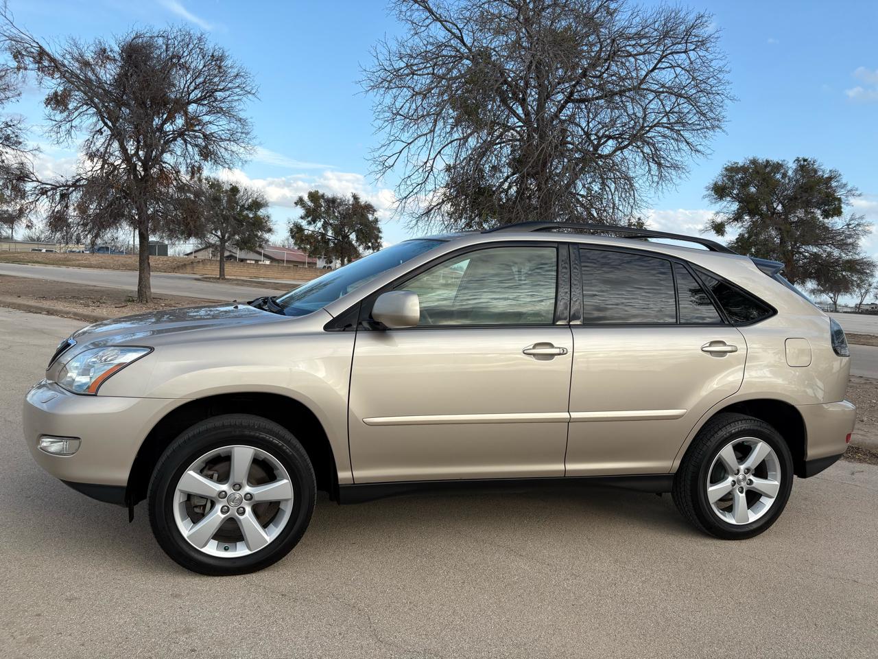 Lexus RX 330 4dr SUV AWD 2004