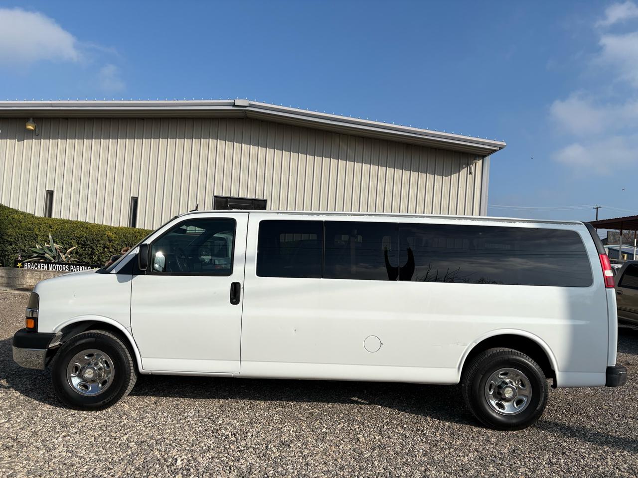 Chevrolet Express Passenger  2013