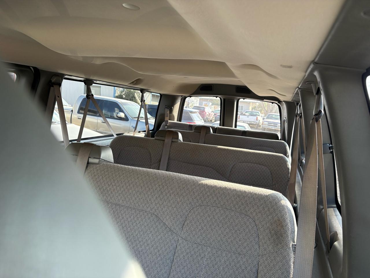 Chevrolet Express Passenger  2013