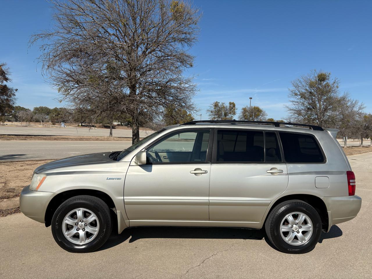Toyota Highlander 4dr V6 4WD (Natl) 2003