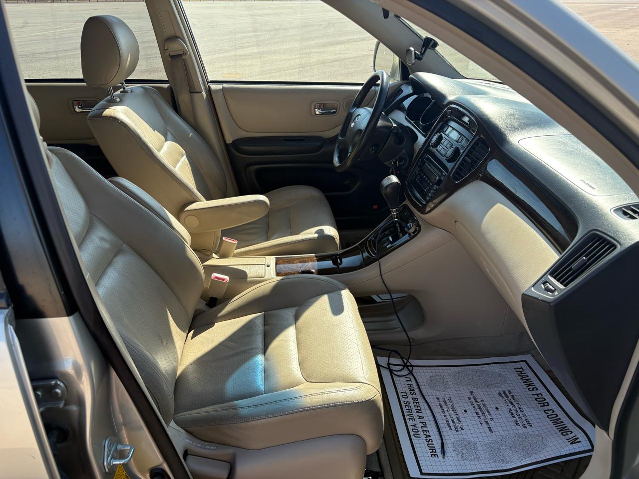 Toyota Highlander 4dr V6 4WD (Natl) 2003